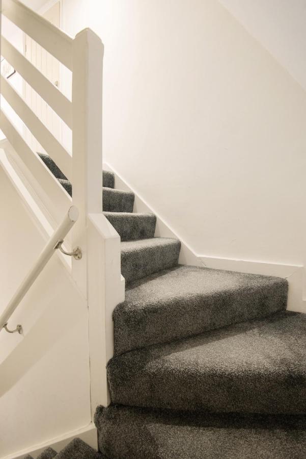 Central One-Bedroom, 99 Steps To The Sea Brighton Eksteriør billede